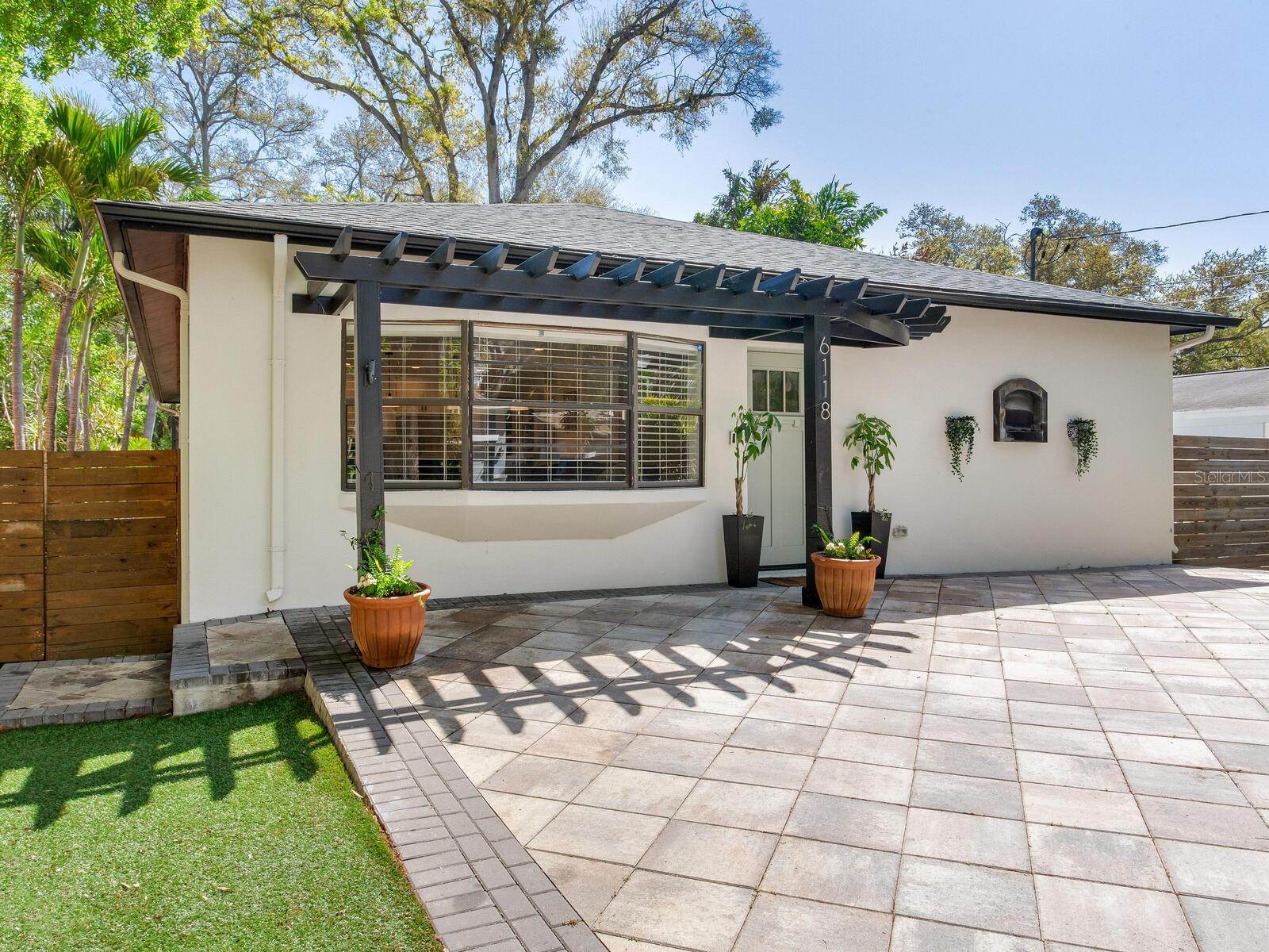 Image 5 of 49 For 6118 Elkins Avenue