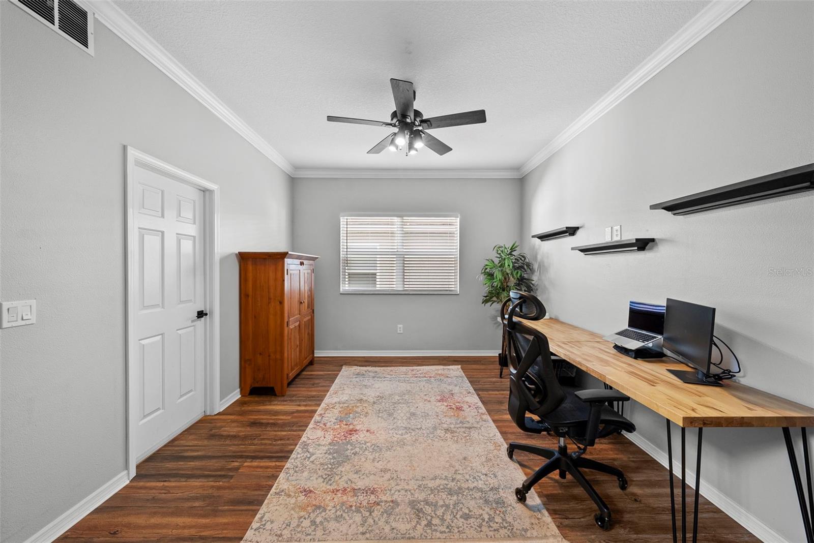 Image 16 of 49 For 18146 Bahama Bay Drive