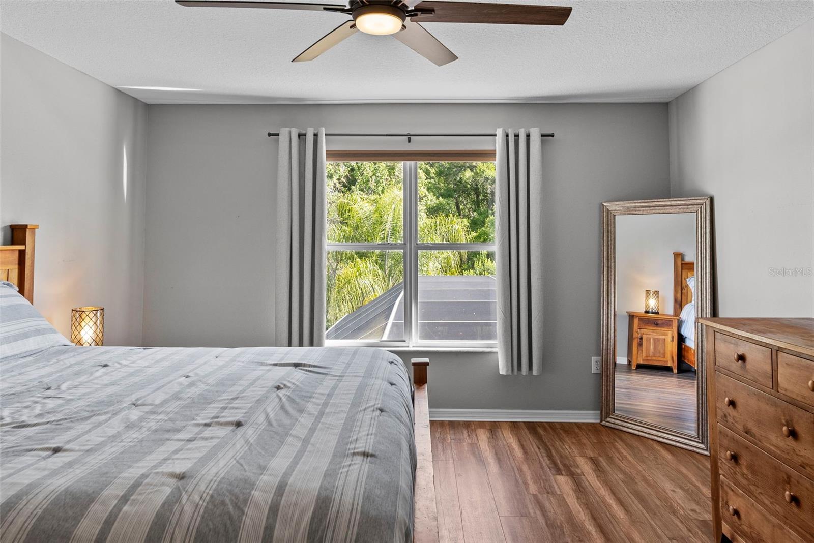 Image 21 of 49 For 18146 Bahama Bay Drive