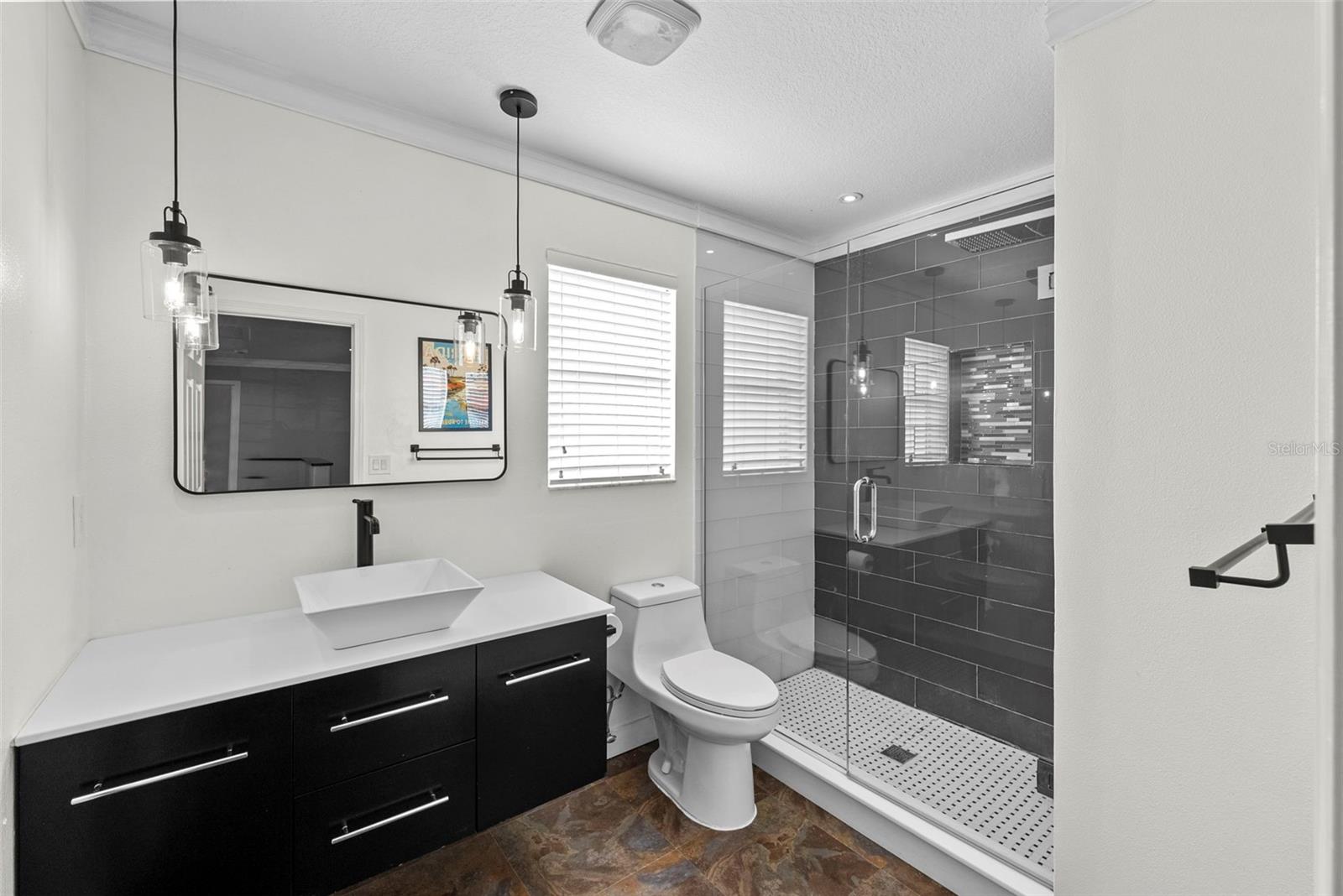 Image 27 of 49 For 18146 Bahama Bay Drive