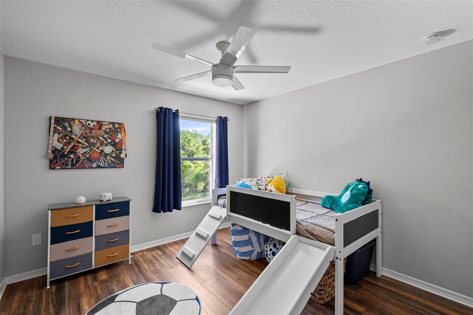 Image 28 of 49 For 18146 Bahama Bay Drive