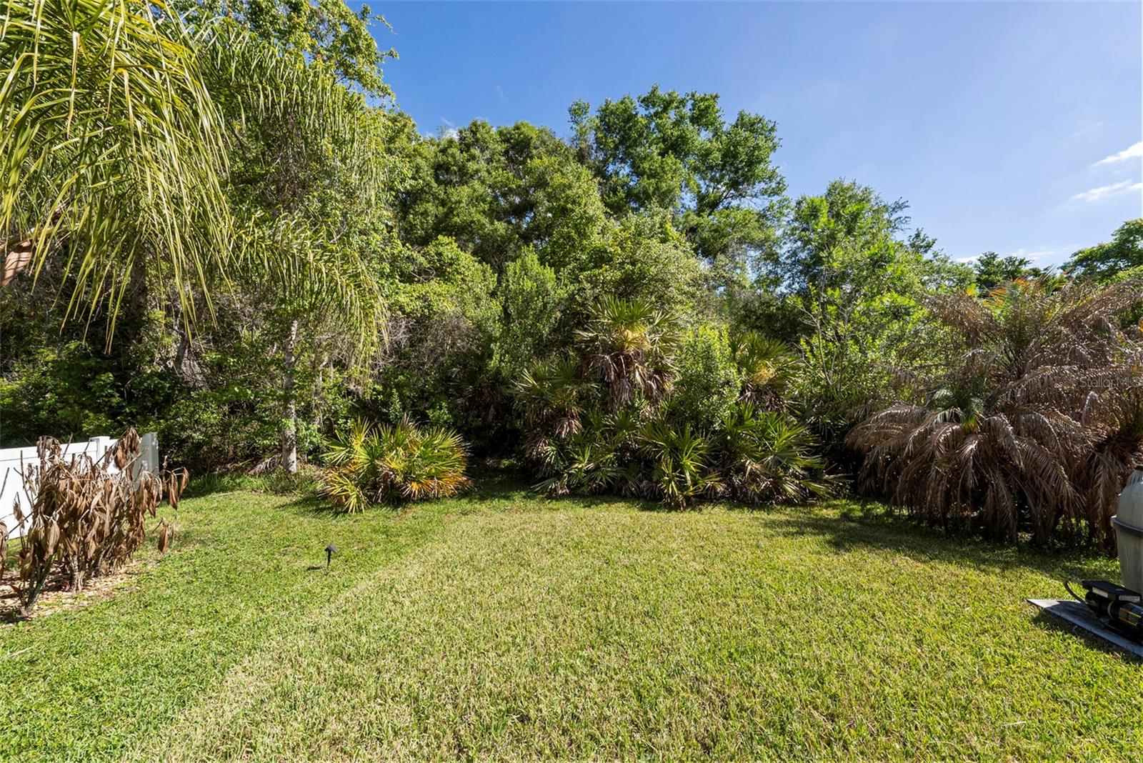 Image 36 of 49 For 18146 Bahama Bay Drive