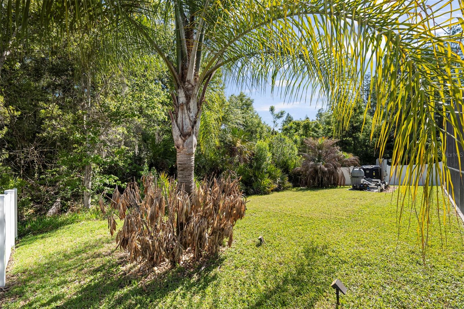 Image 37 of 49 For 18146 Bahama Bay Drive