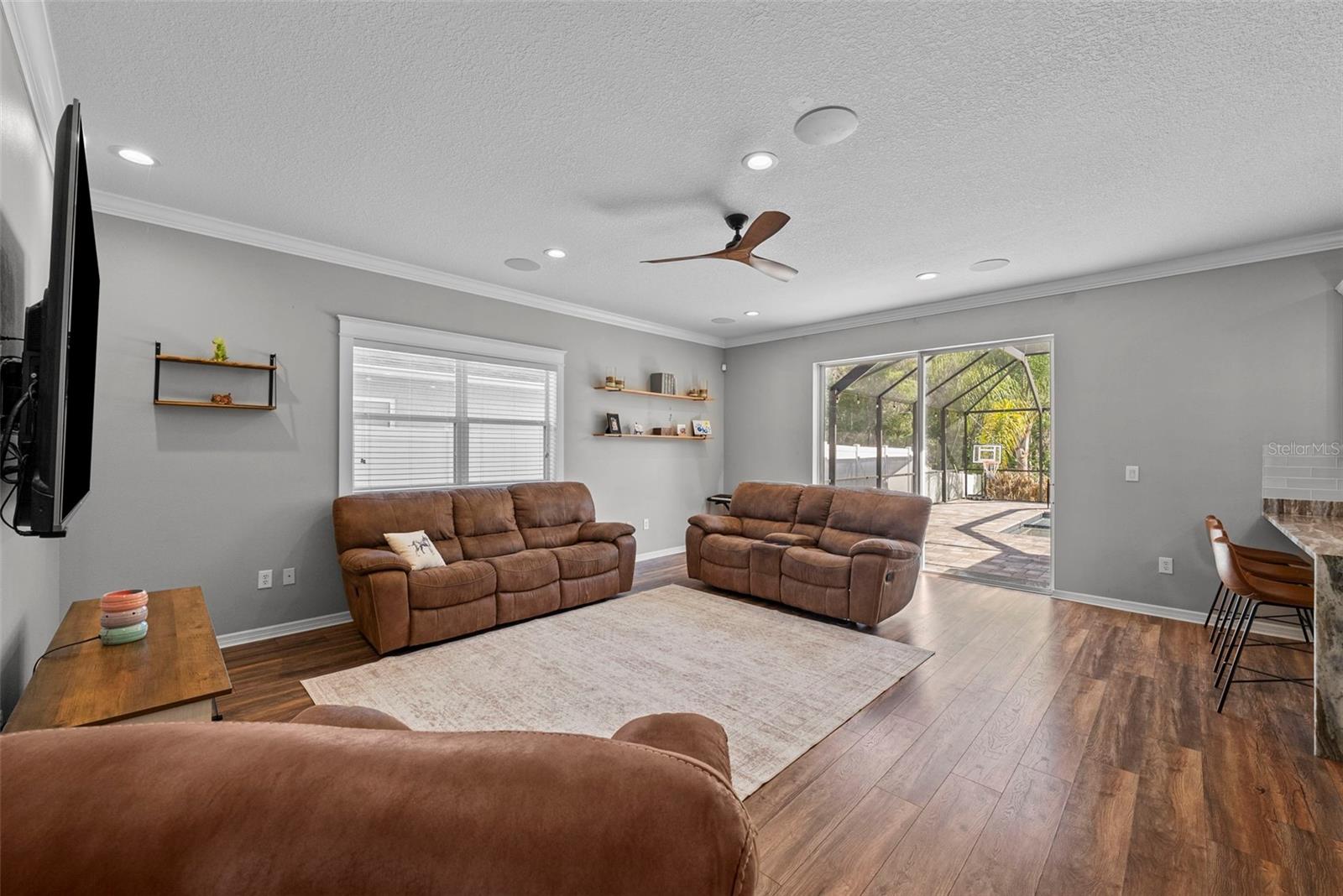 Image 8 of 49 For 18146 Bahama Bay Drive