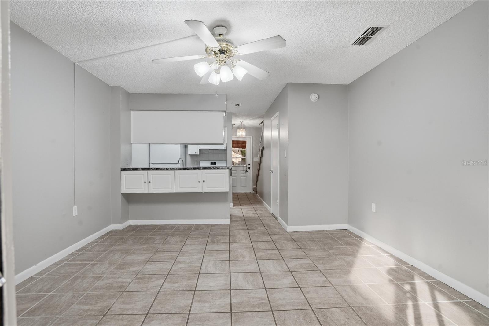 Image 11 of 25 For 6258 Oak Cluster Cir