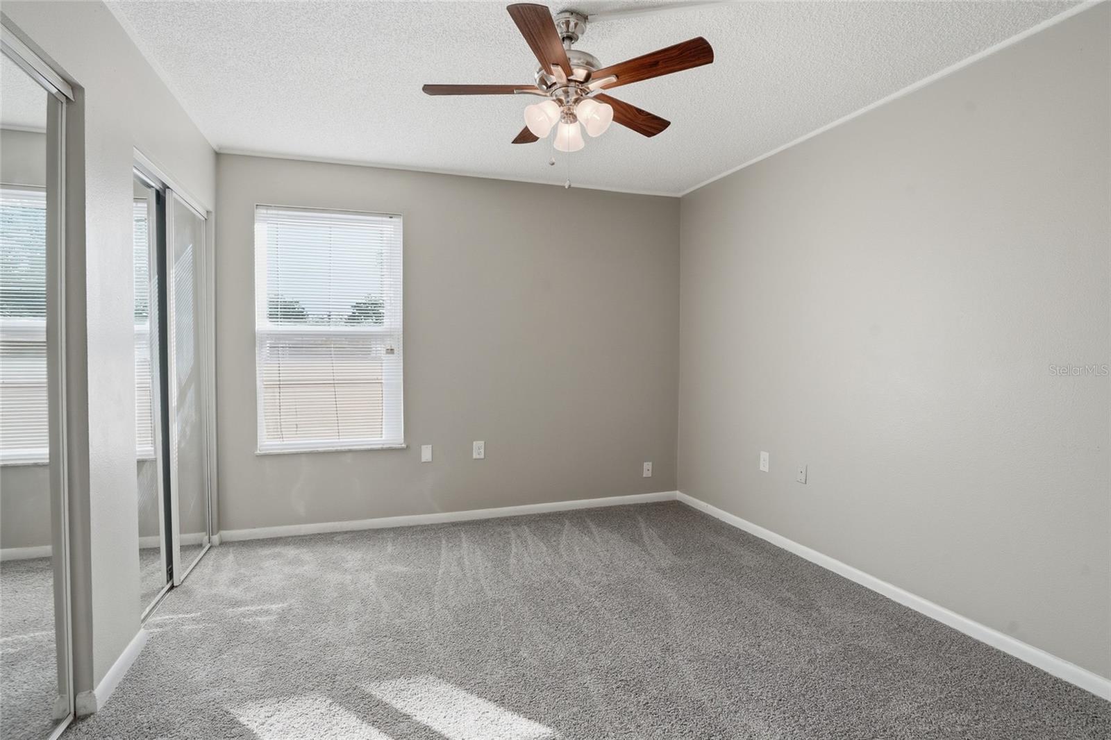 Image 17 of 25 For 6258 Oak Cluster Cir