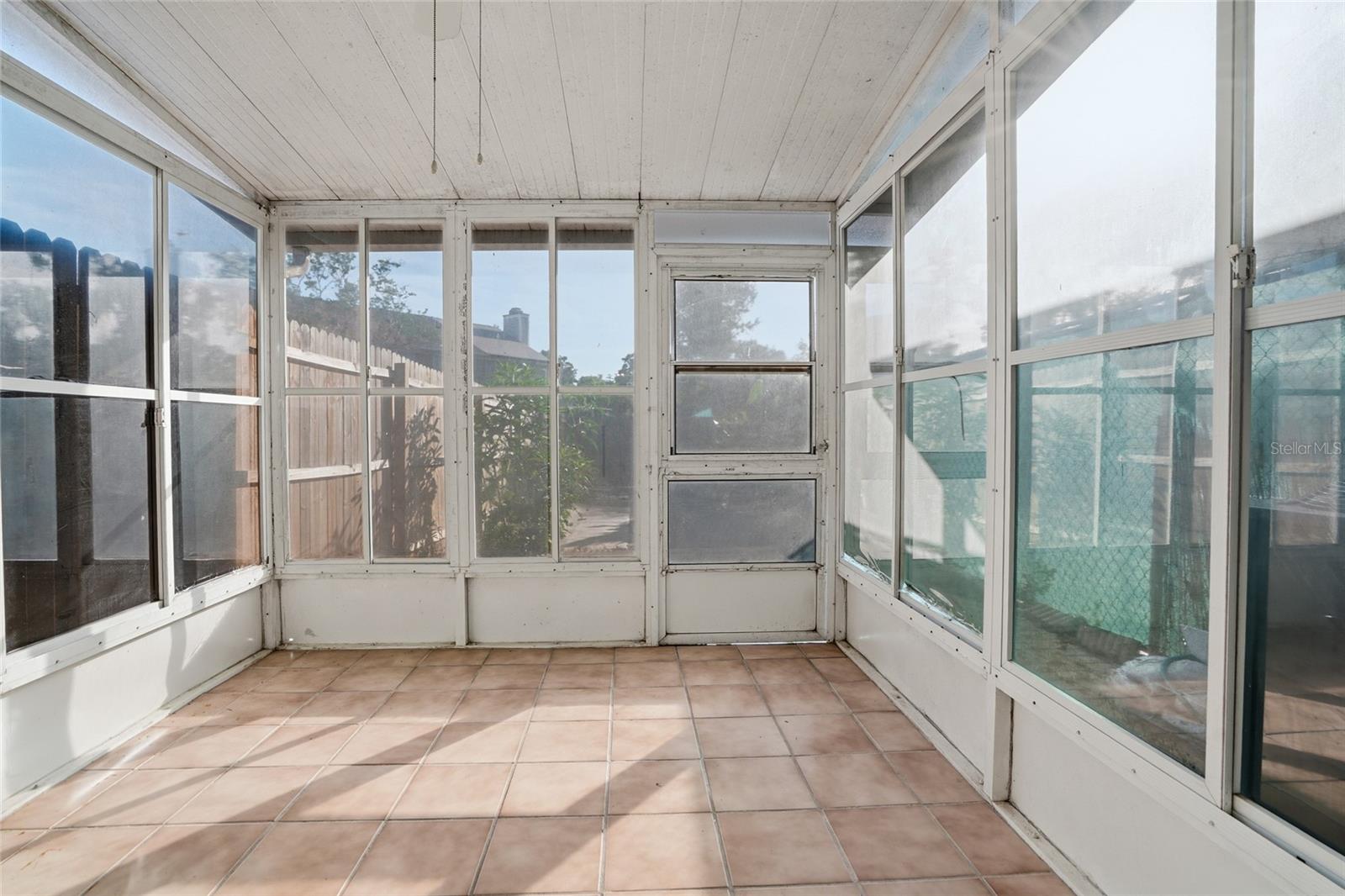 Image 19 of 25 For 6258 Oak Cluster Cir