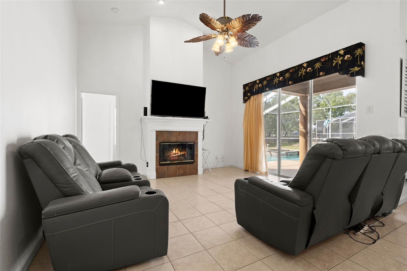 Image 13 of 51 For 3362 Cedar Crest Loop