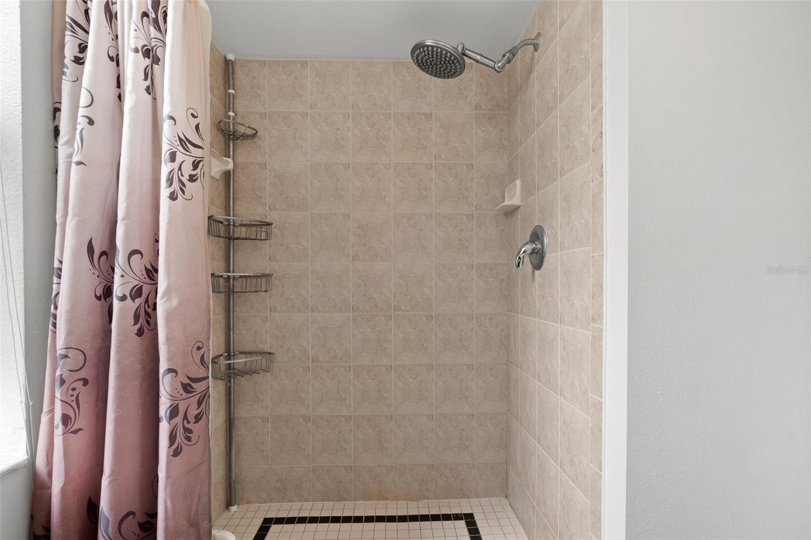 Image 34 of 51 For 3362 Cedar Crest Loop