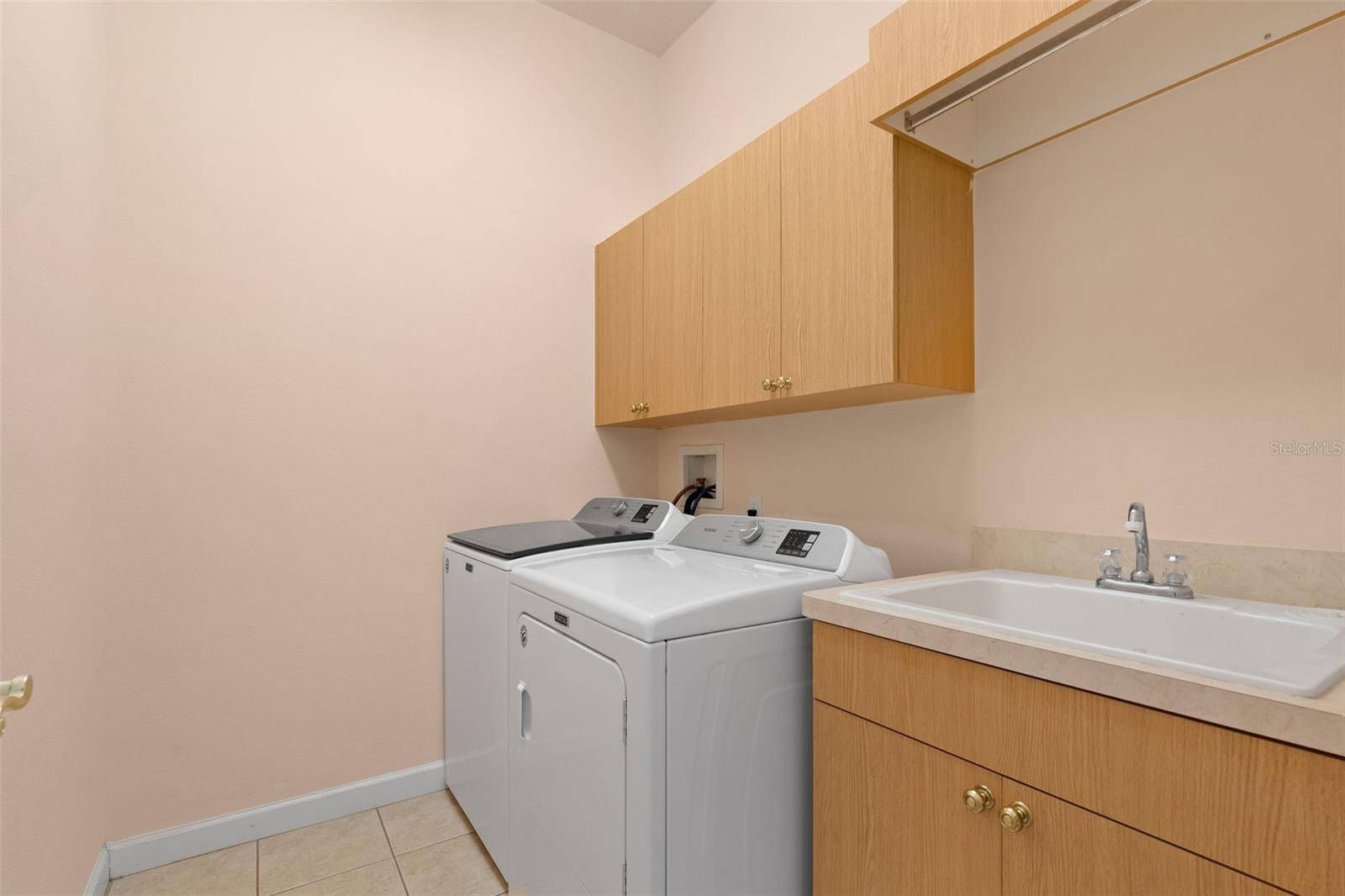 Image 35 of 51 For 3362 Cedar Crest Loop