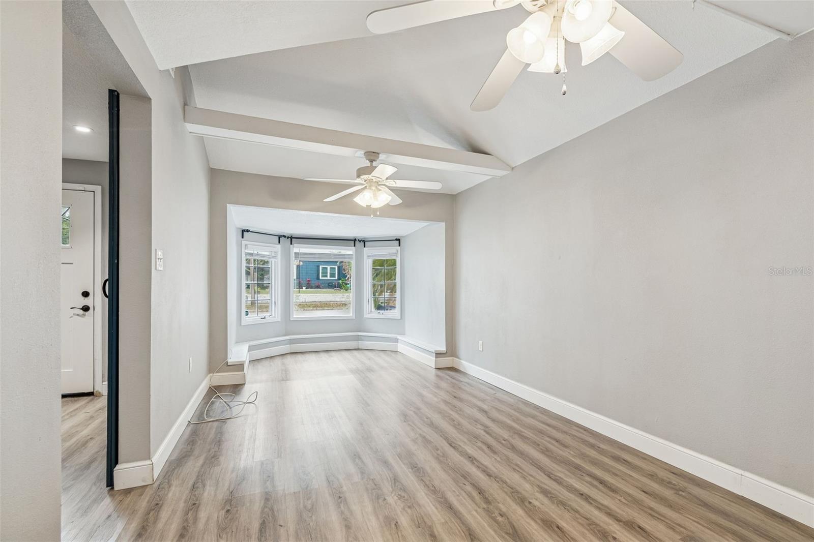 Image 16 of 34 For 1206 Crenshaw Street