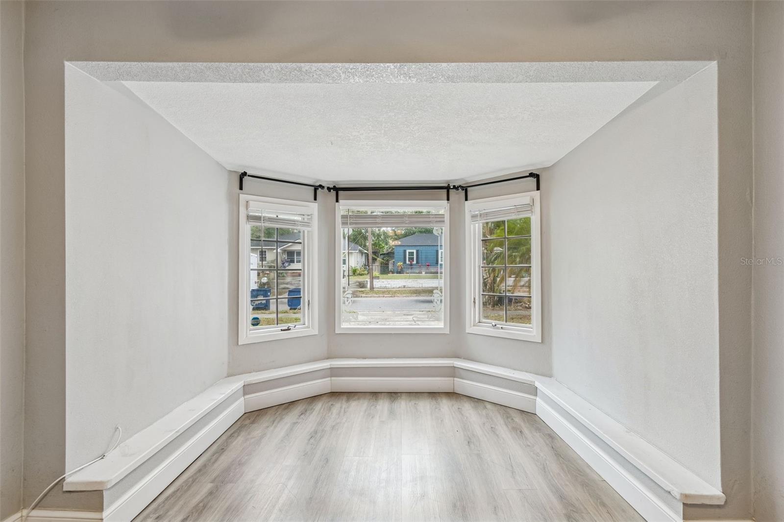 Image 19 of 34 For 1206 Crenshaw Street