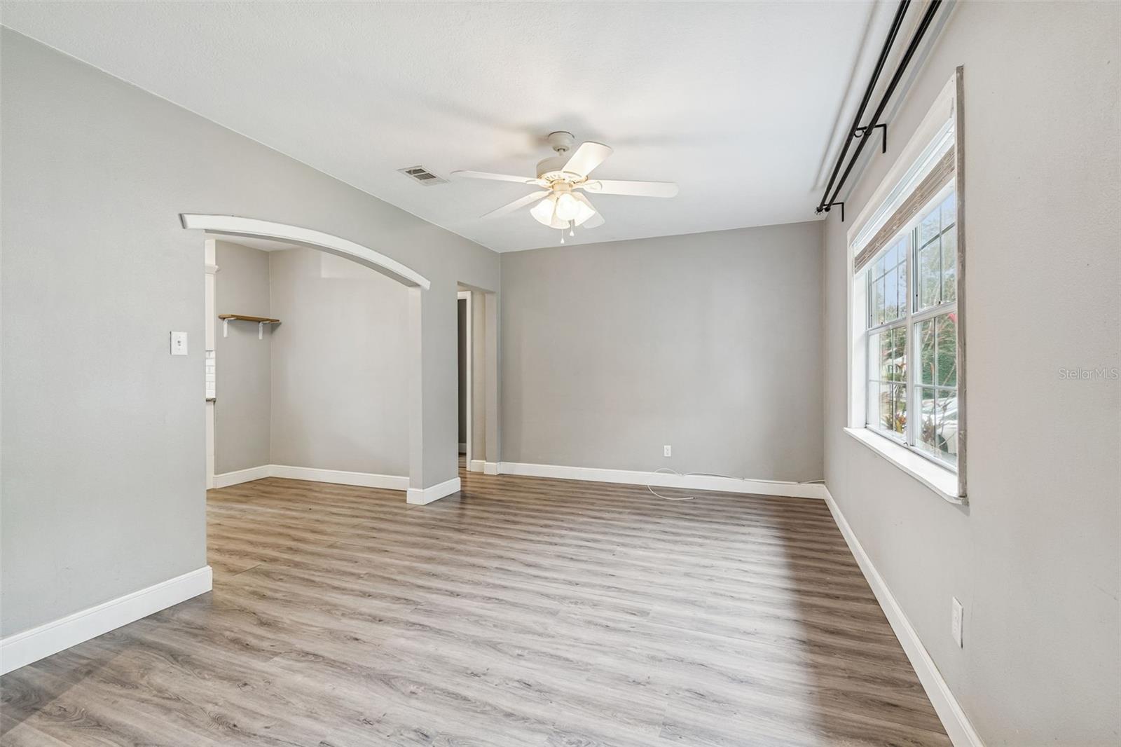 Image 9 of 34 For 1206 Crenshaw Street