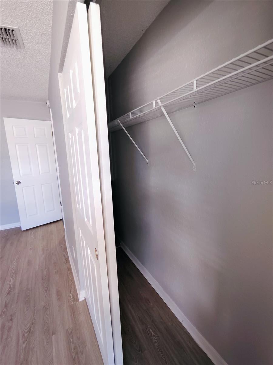 Image 11 of 19 For 9435 Lynn Lane B