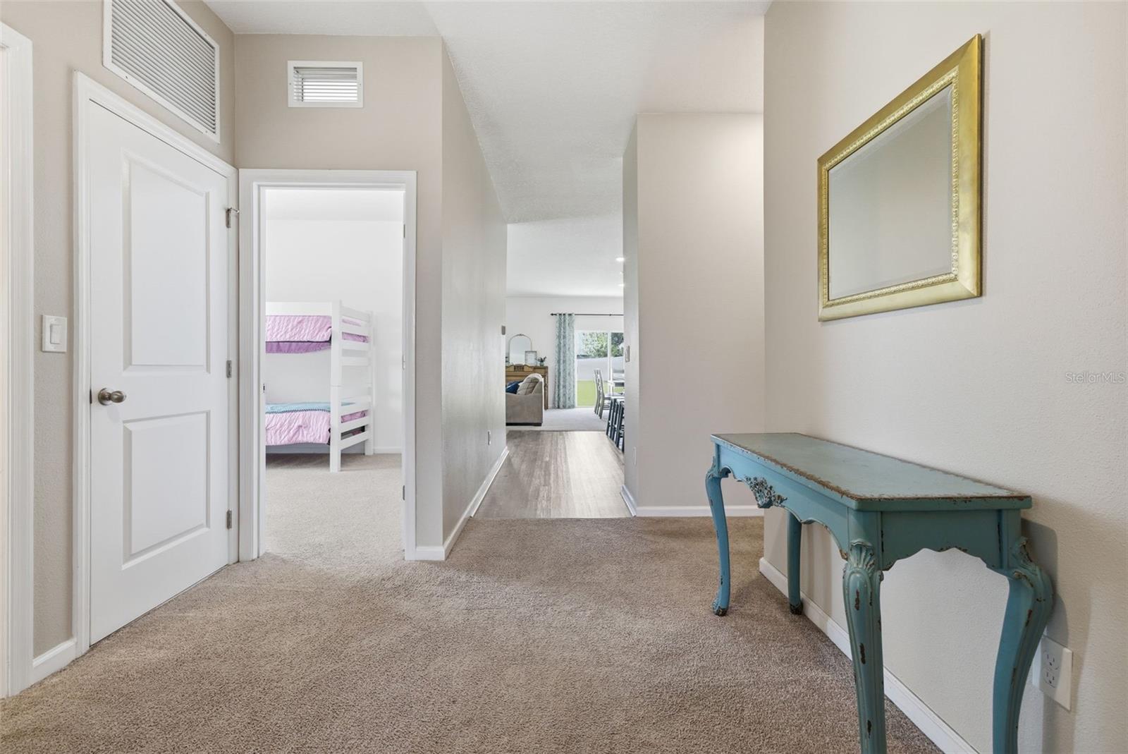 Image 2 of 39 For 814 Highgate Oaks Place