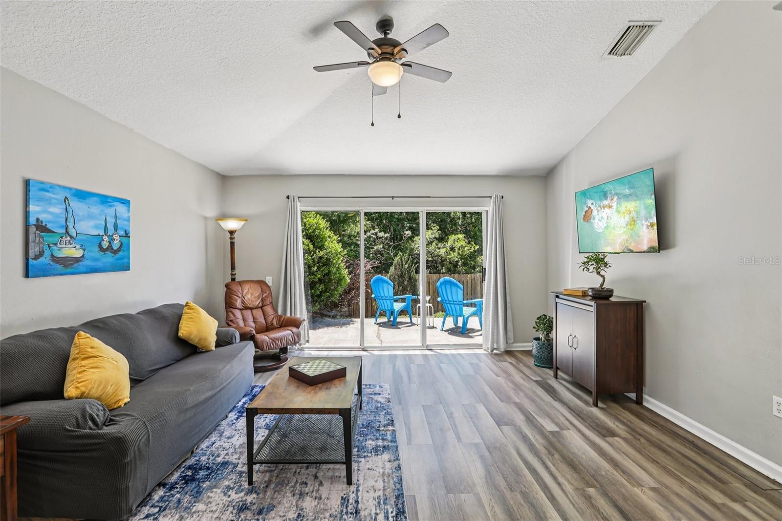 Image 14 of 66 For 5833 War Admiral Drive