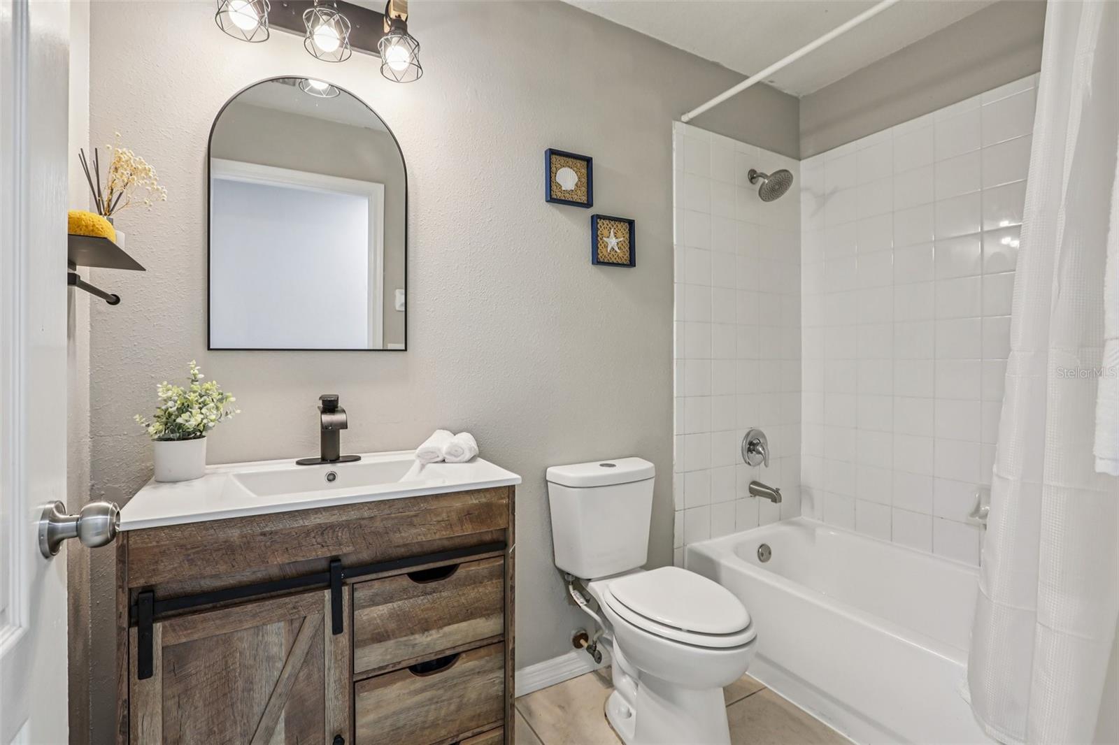 Image 23 of 66 For 5833 War Admiral Drive