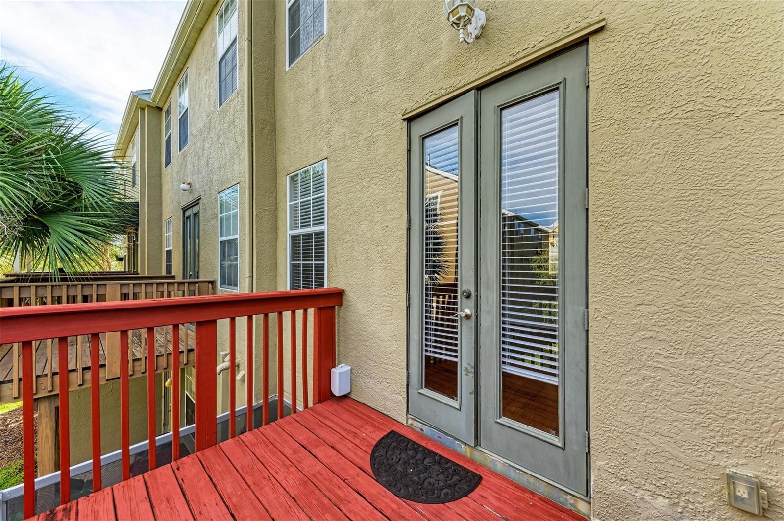 Image 17 of 60 For 3047 Pointeview Drive