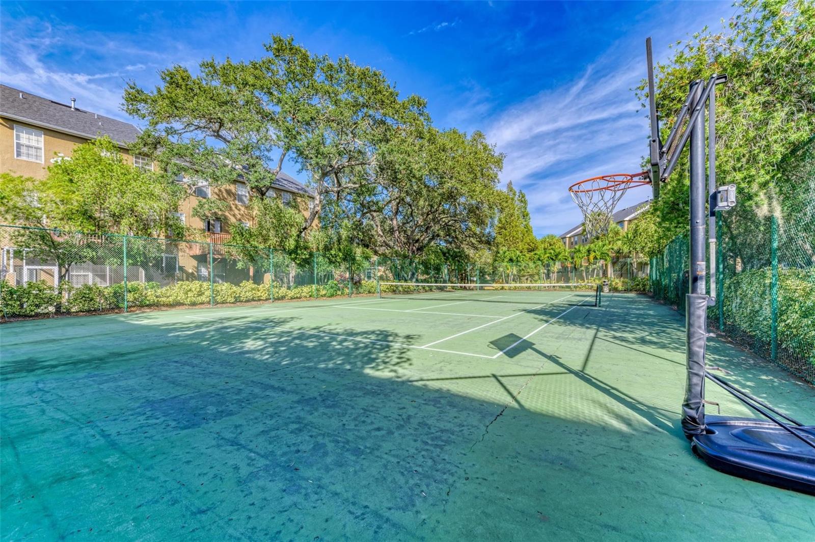 Image 43 of 60 For 3047 Pointeview Drive