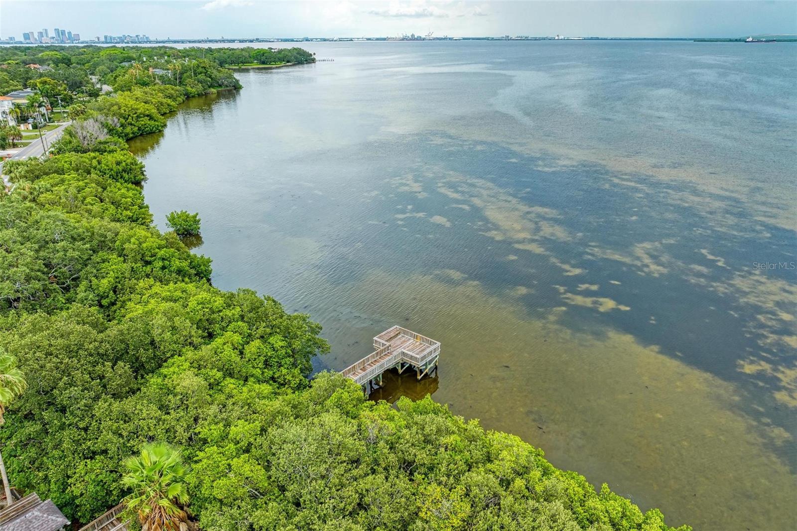 Image 58 of 60 For 3047 Pointeview Drive