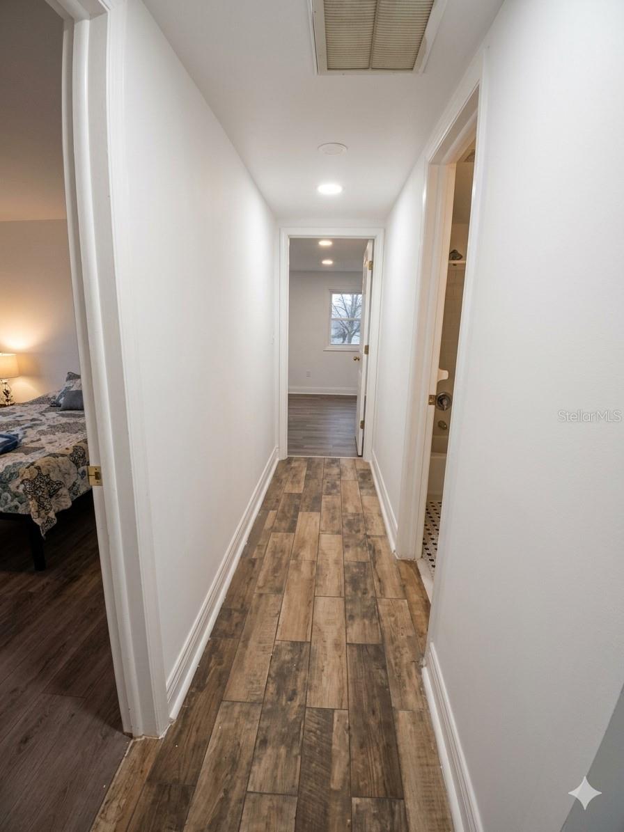 Image 7 of 16 For 6032 2nd Avenue