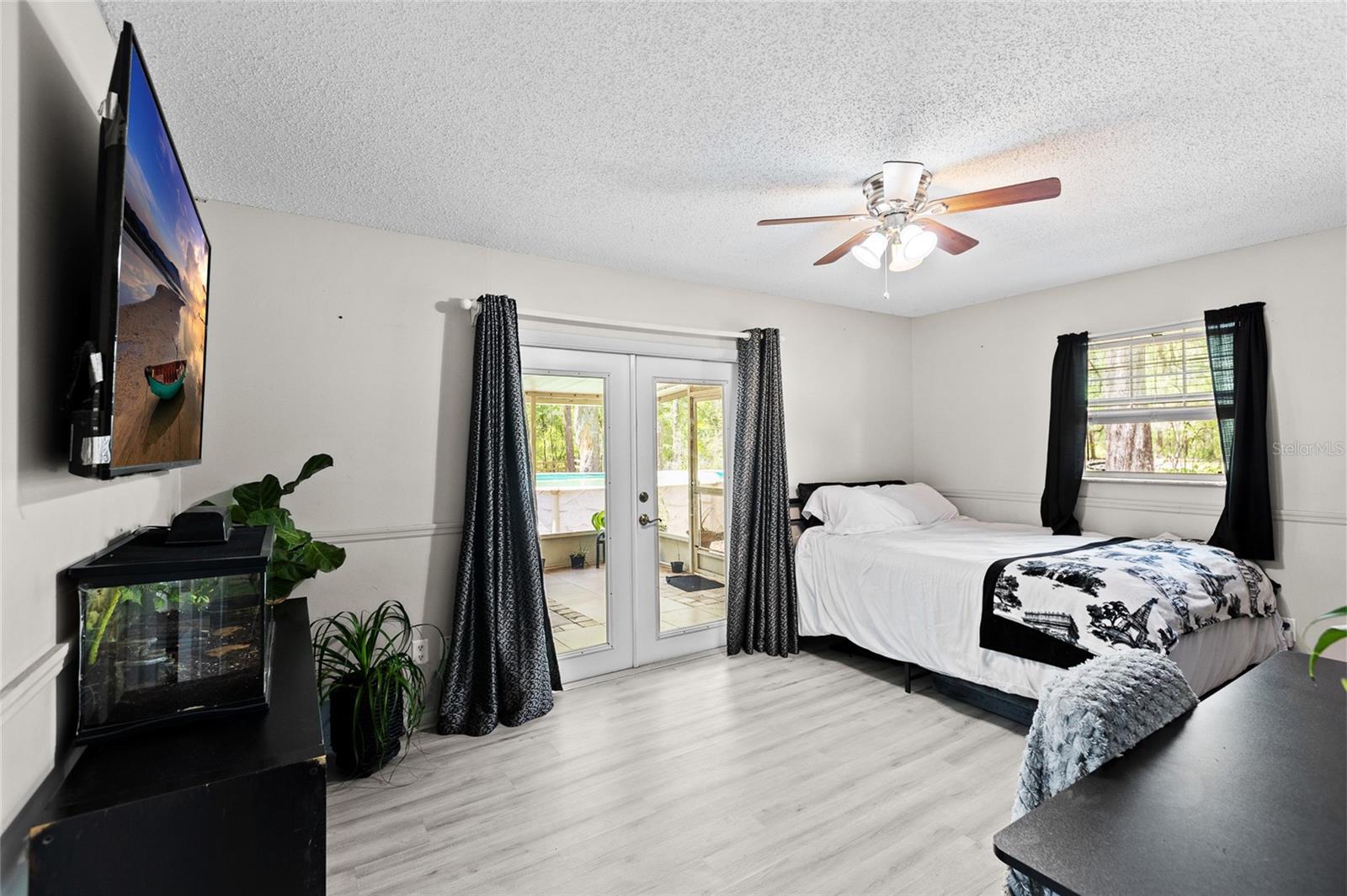 Image 14 of 42 For 5420 Gwendolyn Path