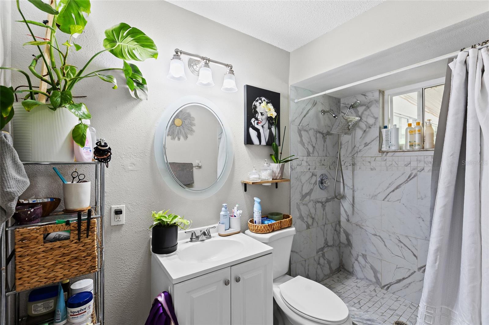 Image 19 of 42 For 5420 Gwendolyn Path