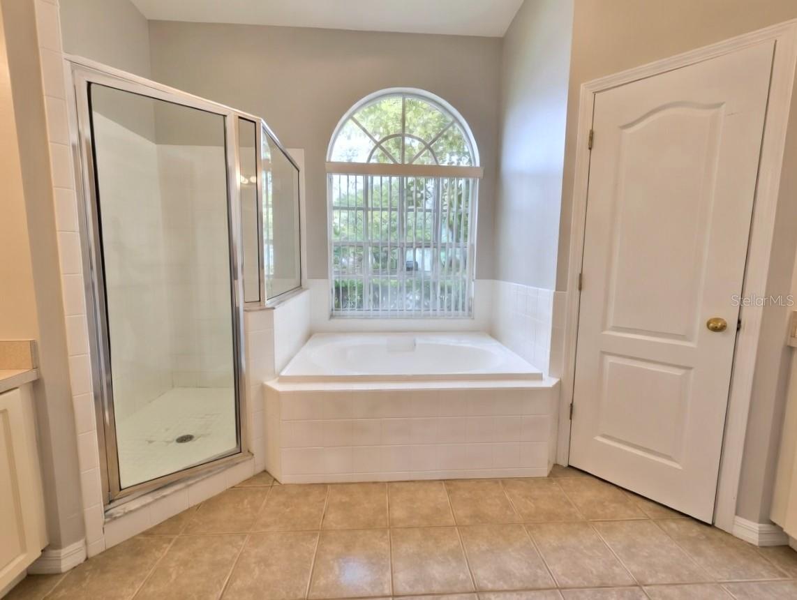 Image 12 of 14 For 10805 Australian Pine Drive