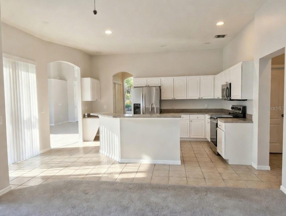 Image 4 of 14 For 10805 Australian Pine Drive