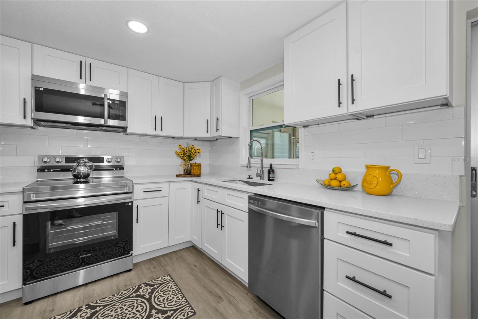 Image 11 of 26 For 8733 Cochise Lane