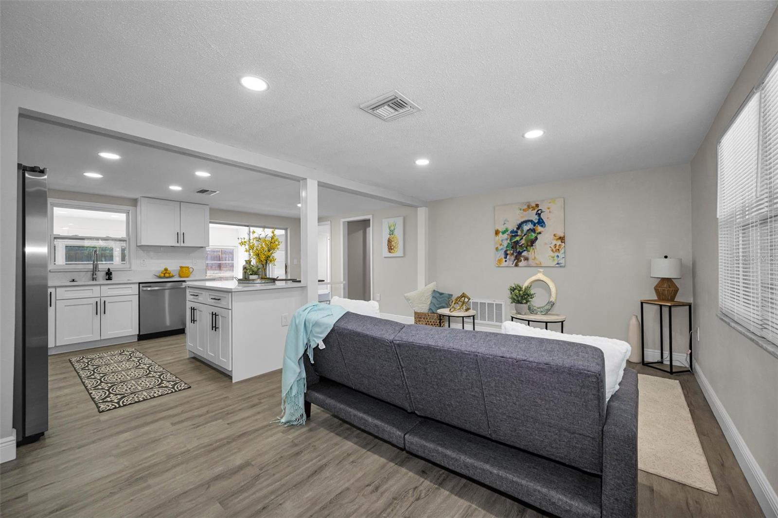 Image 7 of 26 For 8733 Cochise Lane