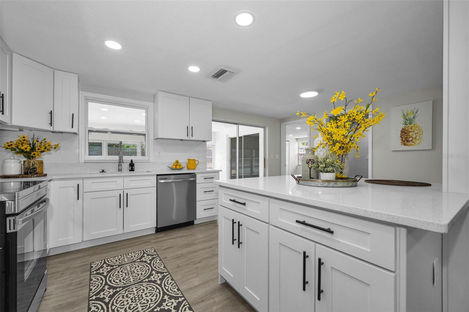 Image 8 of 26 For 8733 Cochise Lane