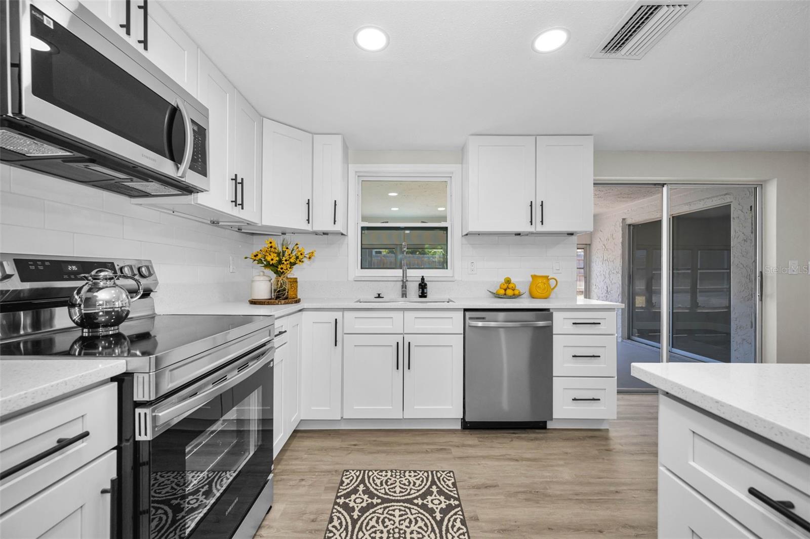 Image 9 of 26 For 8733 Cochise Lane