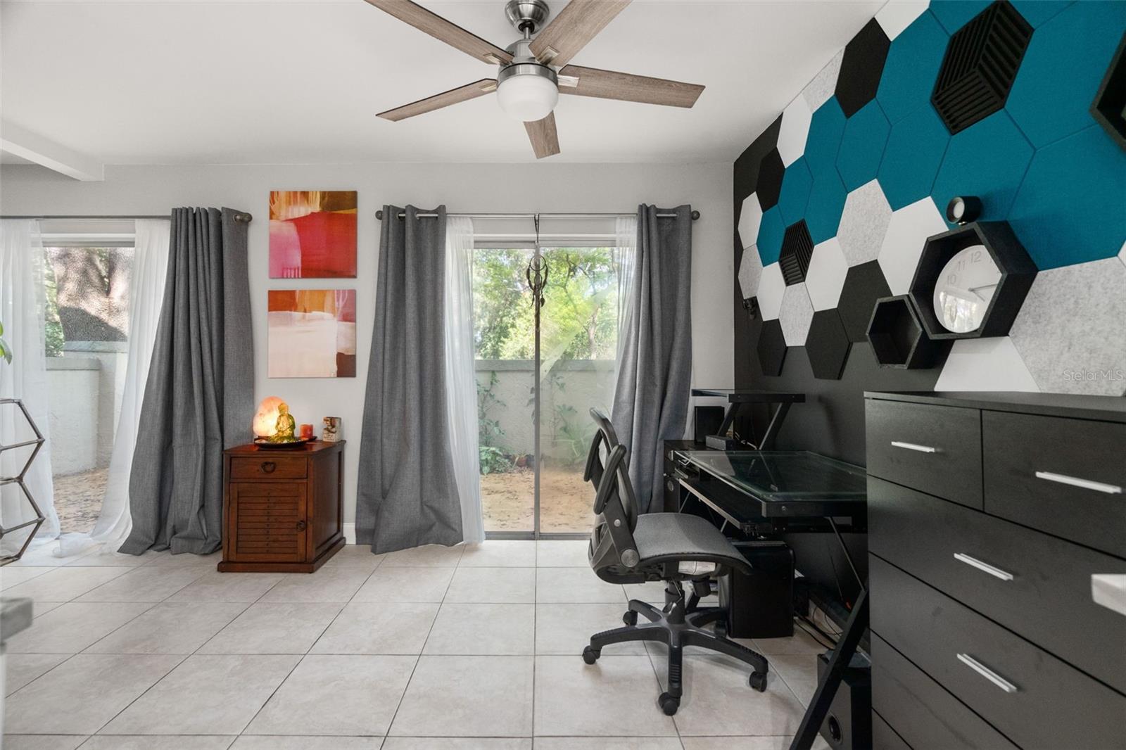 Image 15 of 38 For 6322 Treetop Circle