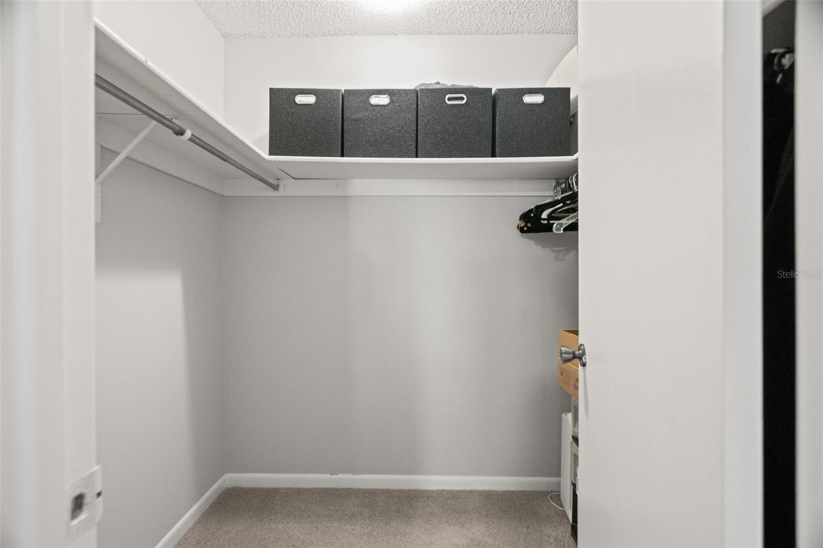 Image 20 of 38 For 6322 Treetop Circle