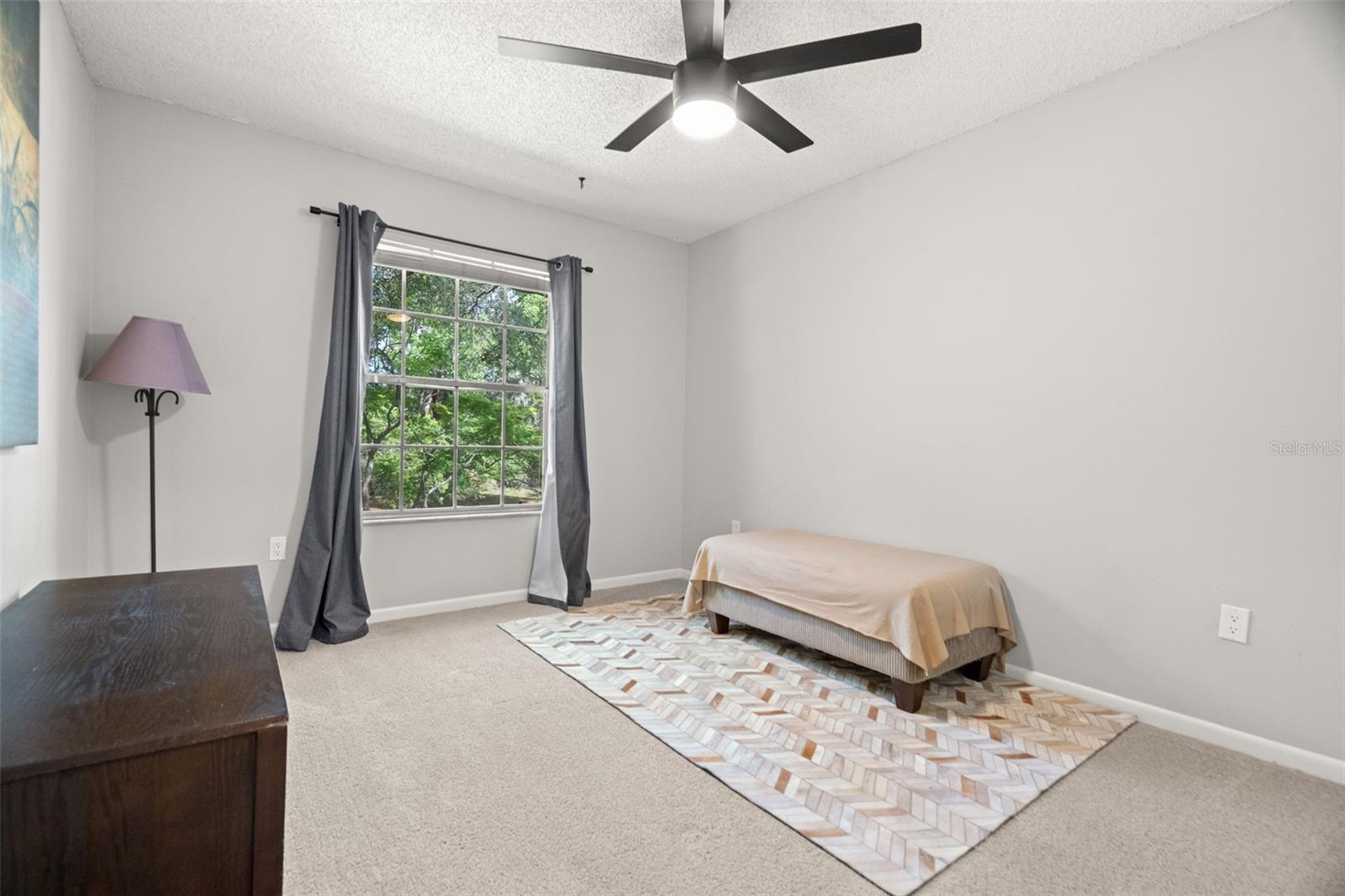 Image 23 of 38 For 6322 Treetop Circle