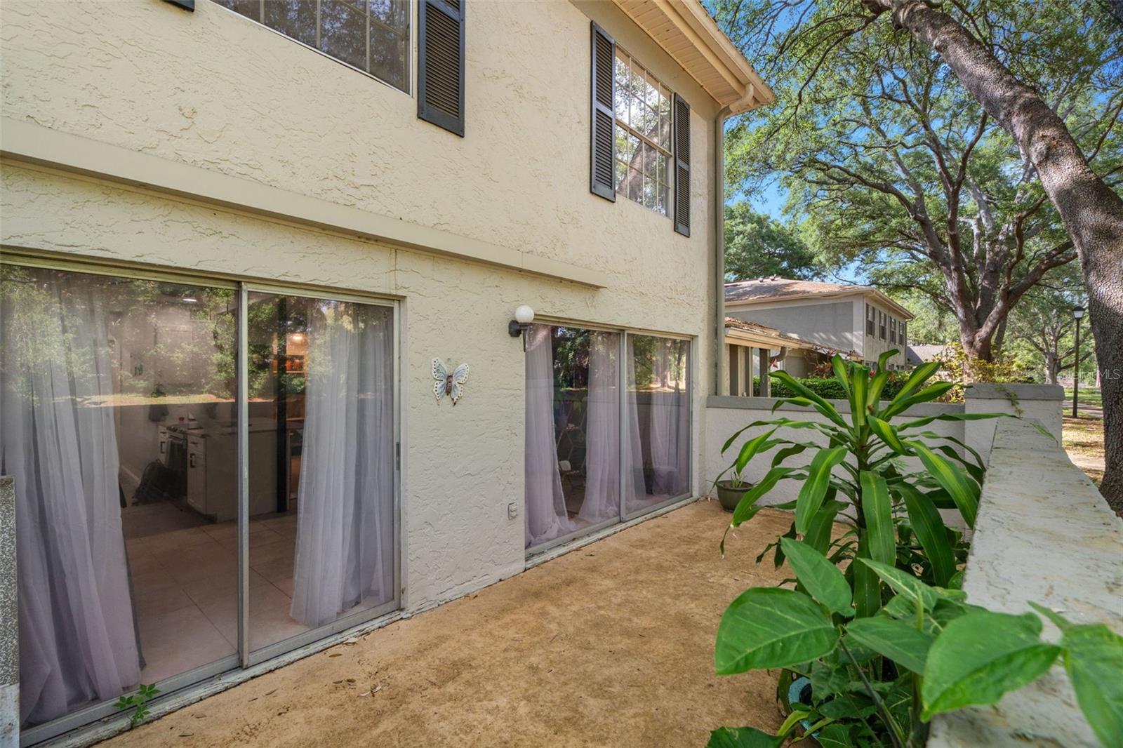 Image 24 of 38 For 6322 Treetop Circle