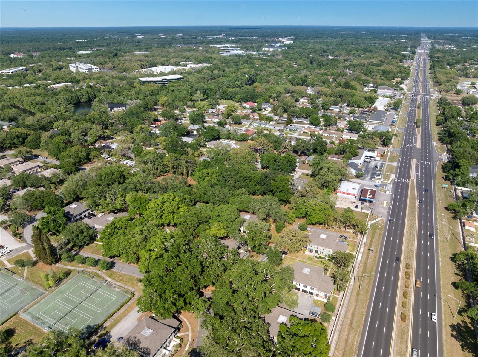 Image 29 of 38 For 6322 Treetop Circle