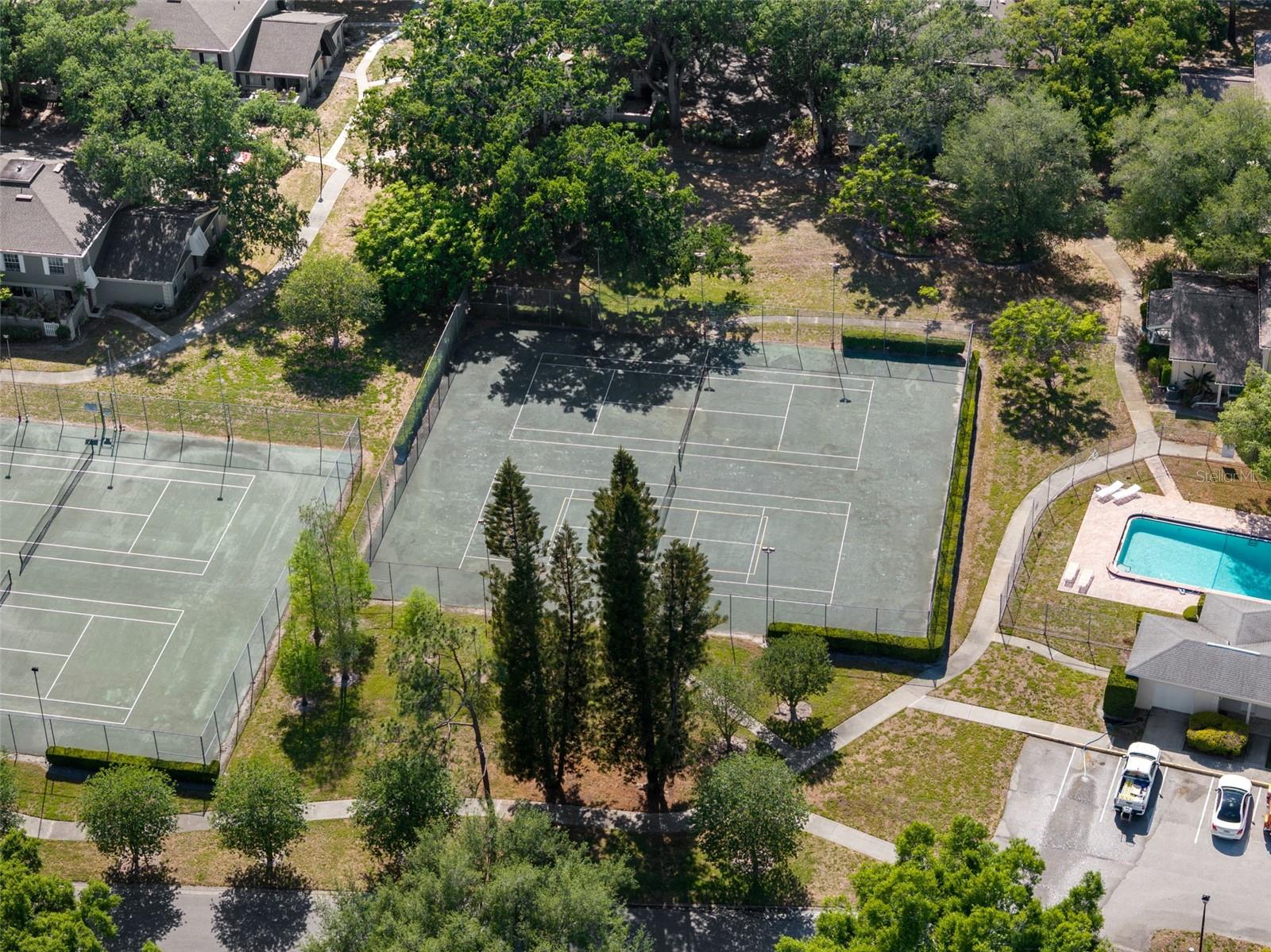 Image 33 of 38 For 6322 Treetop Circle