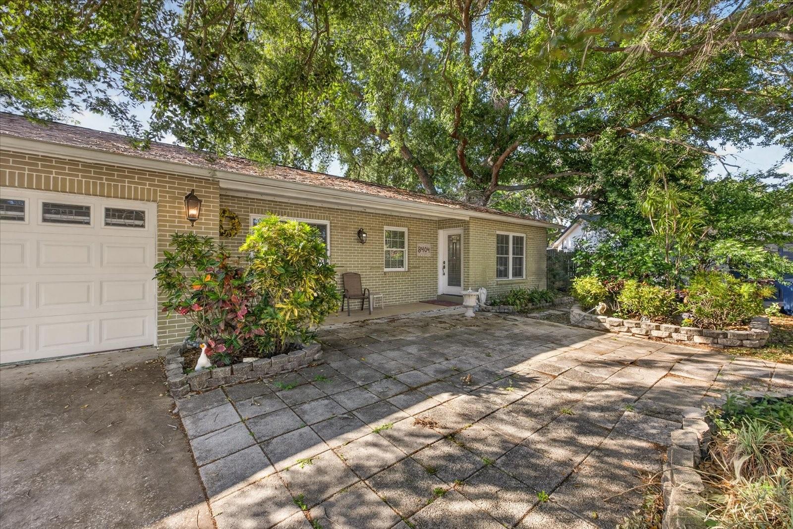 Image 2 of 24 For 8404 Sandstone Court