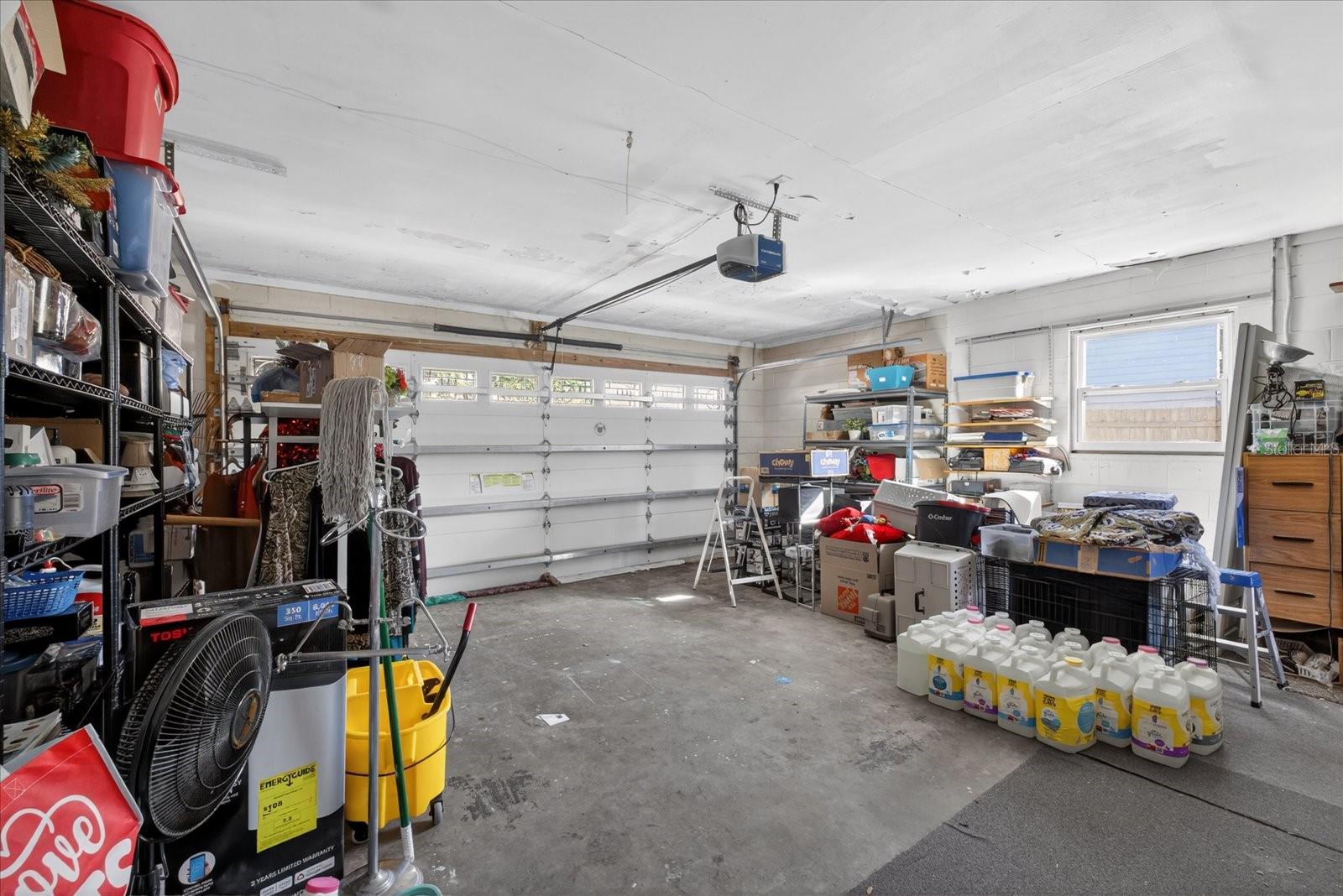 Image 21 of 24 For 8404 Sandstone Court