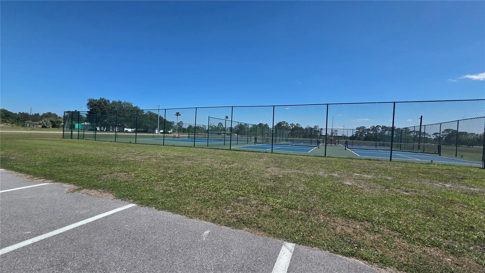 Image 6 of 7 For Gaillardia Drive