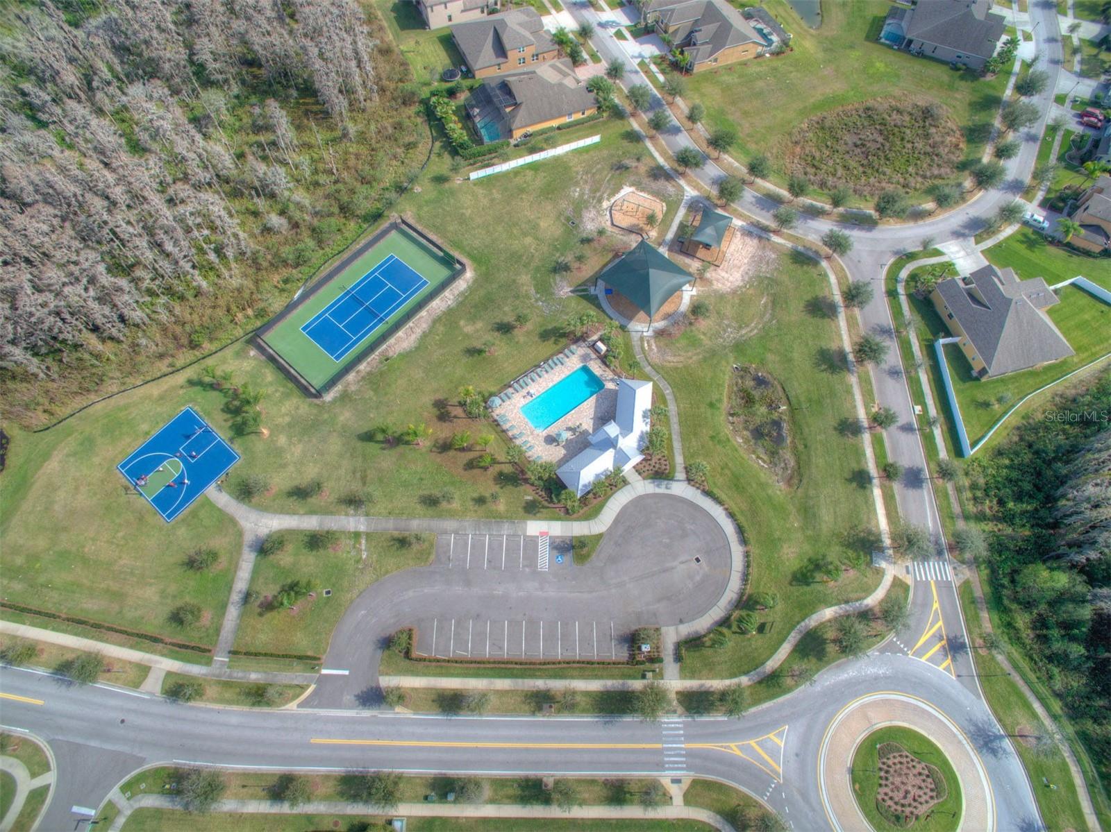 Image 42 of 47 For 19546 Whispering Brook Drive