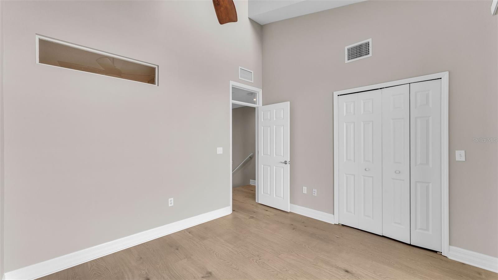 Image 18 of 33 For 549 Bahia Beach Boulevard