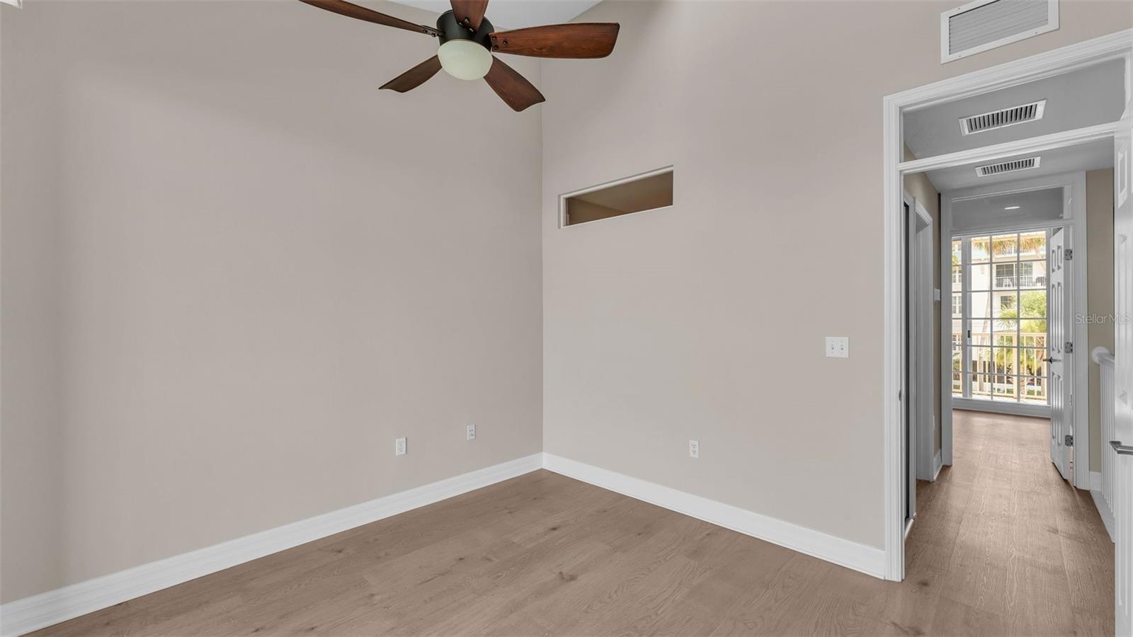 Image 19 of 33 For 549 Bahia Beach Boulevard