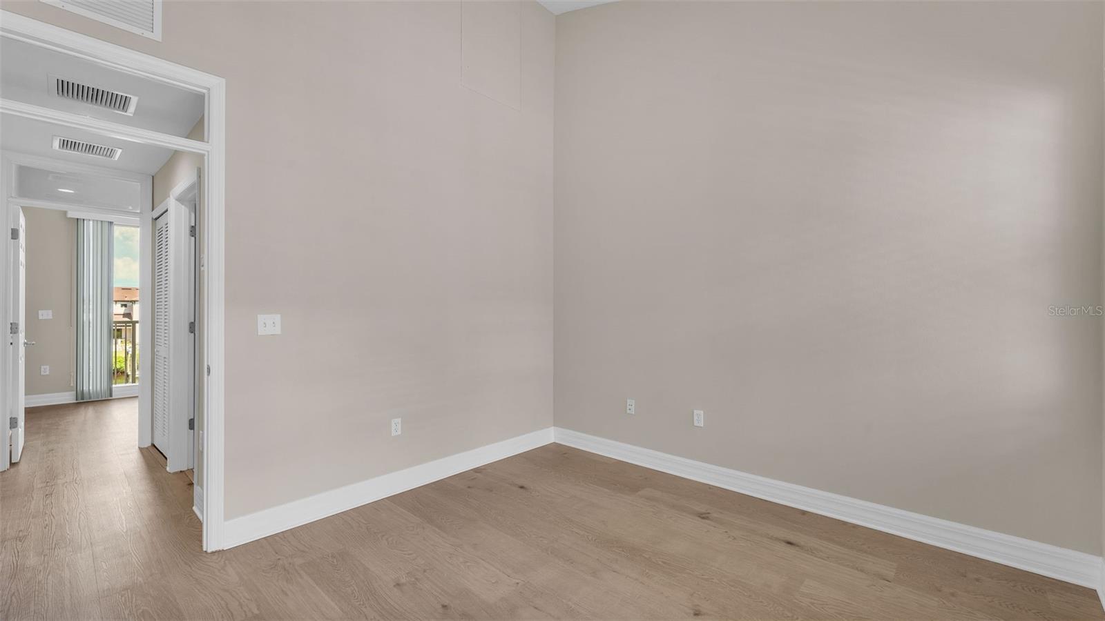 Image 24 of 33 For 549 Bahia Beach Boulevard