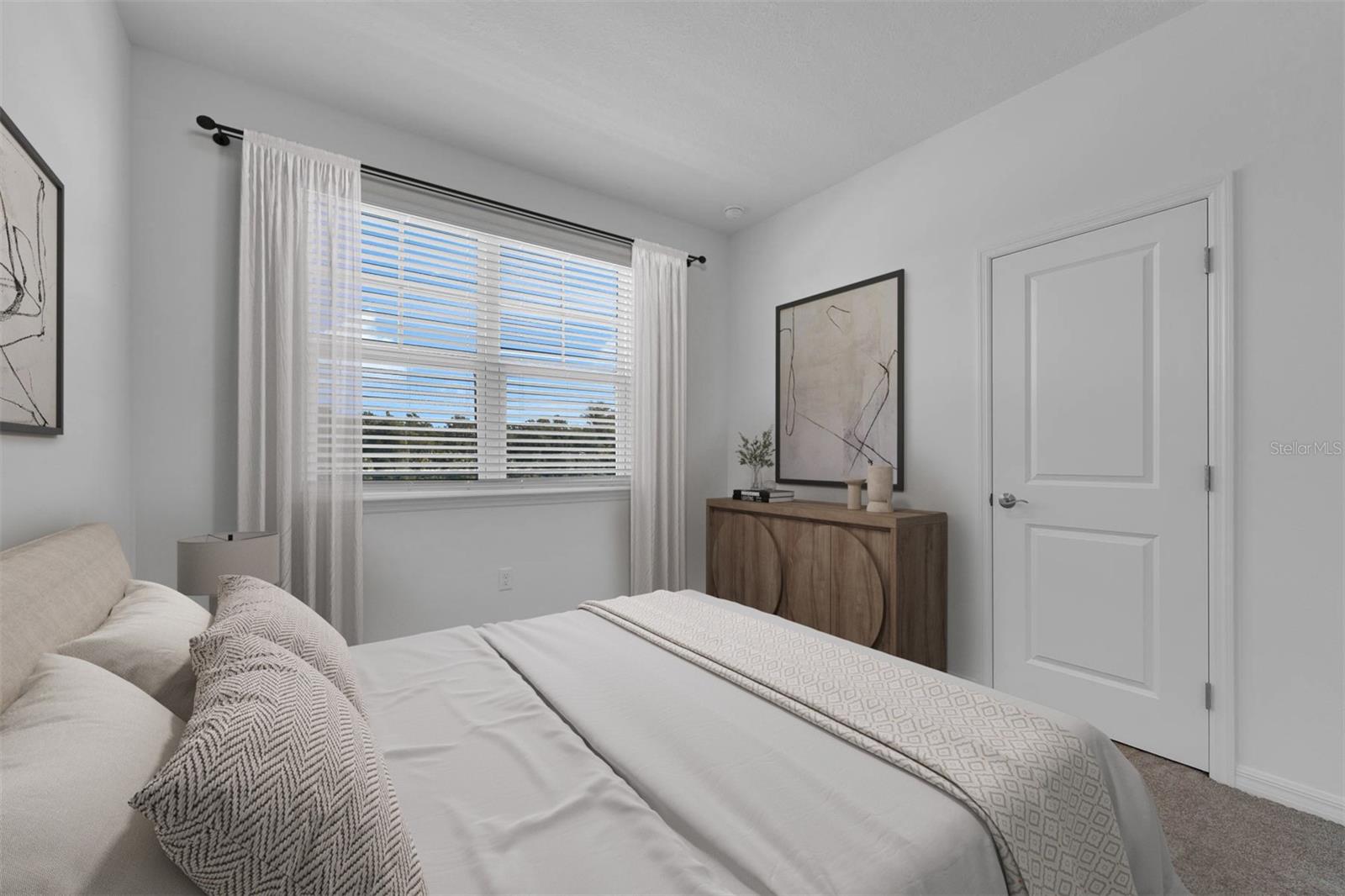 Listing photo id 11 for 4726 Inner World Lane