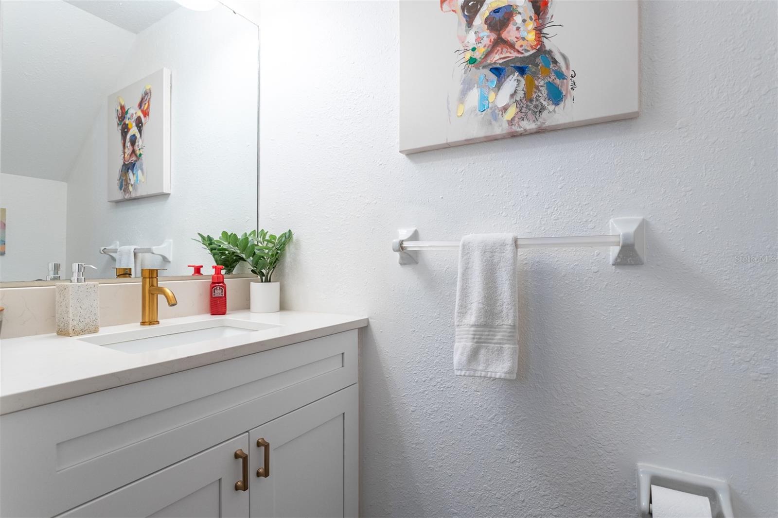 Image 10 of 21 For 2526 Kansas Avenue B