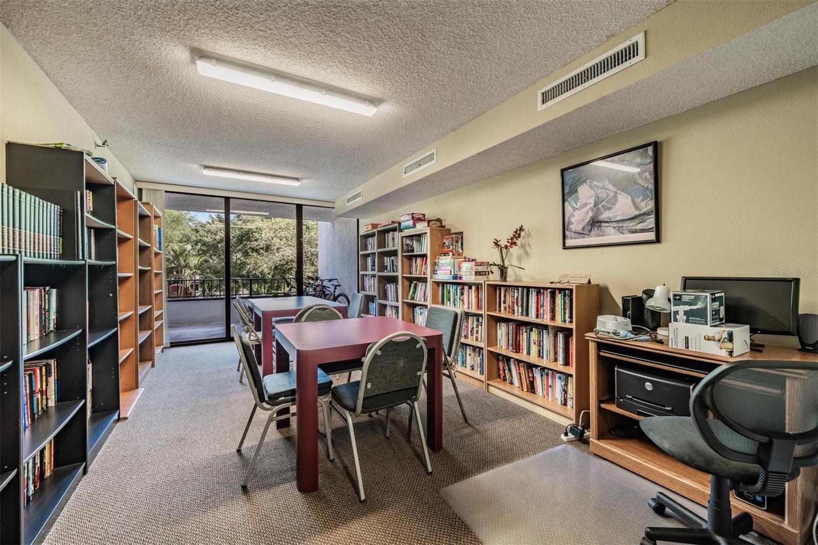 Image 30 of 43 For 3211 Swann Avenue 707