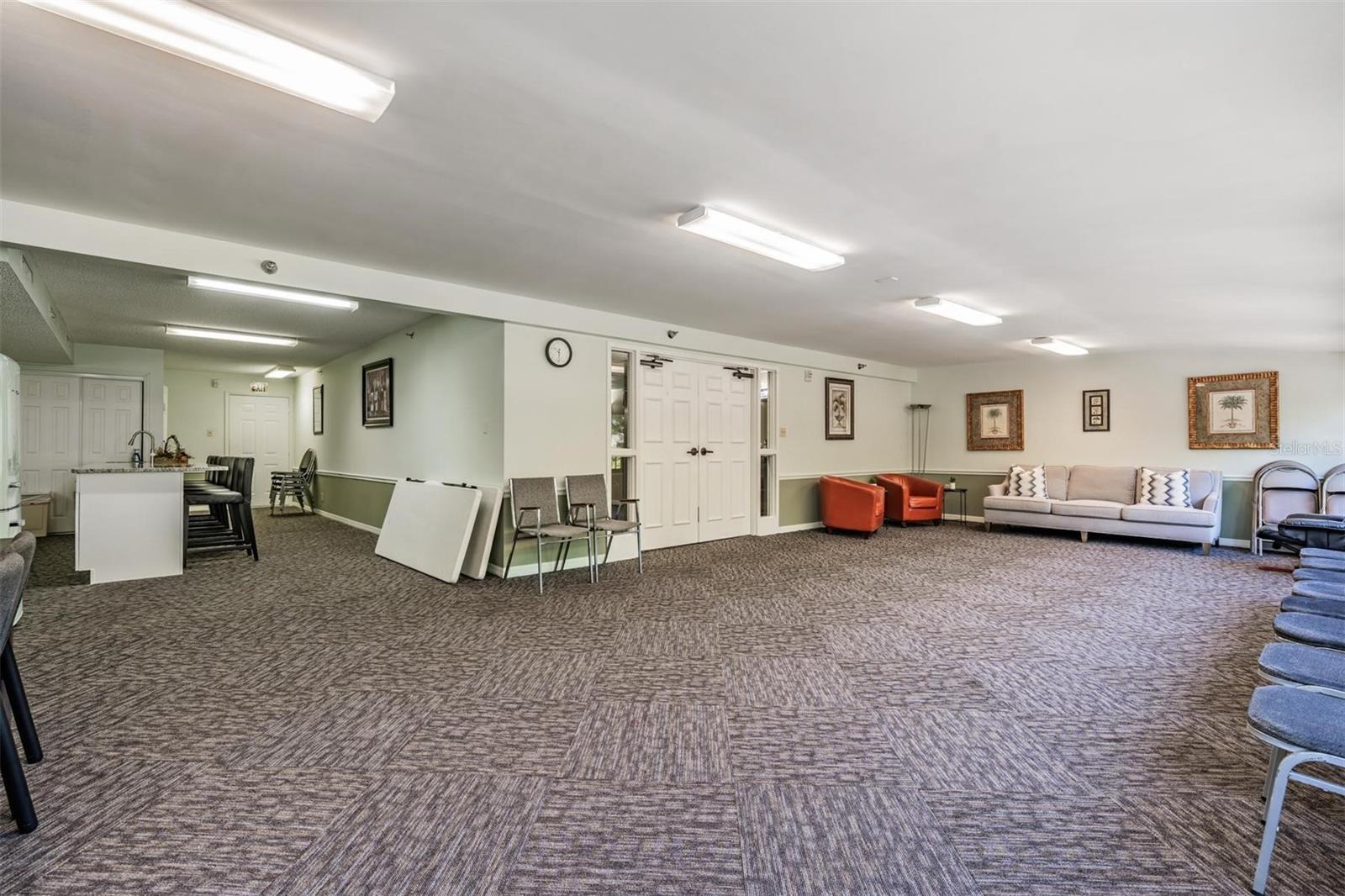 Image 33 of 43 For 3211 Swann Avenue 707